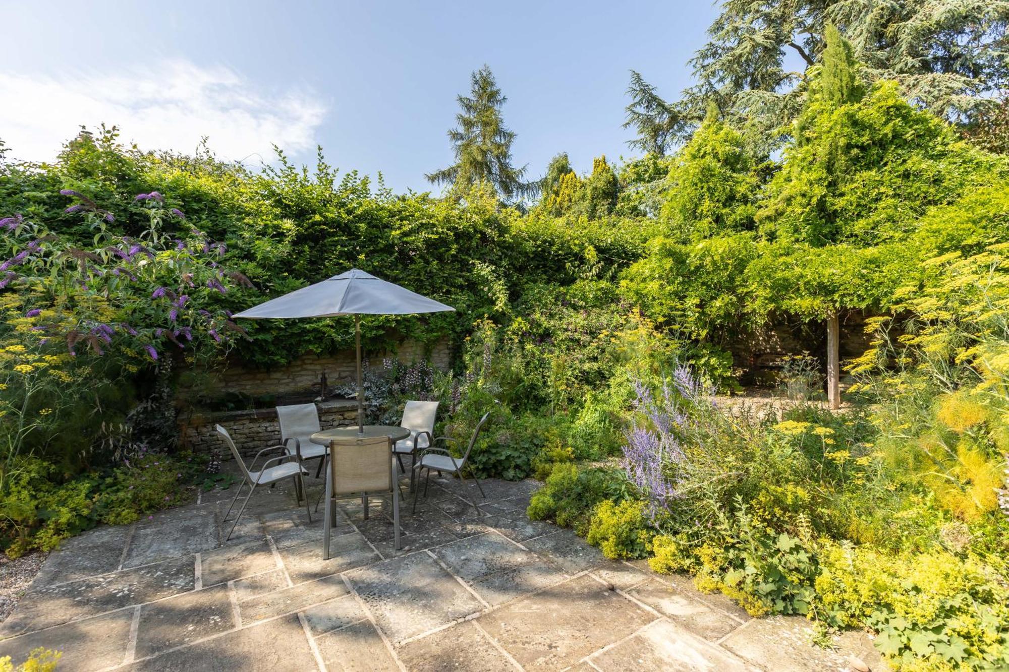 Noelle'S Cottages, The Barn Pickering Bagian luar foto